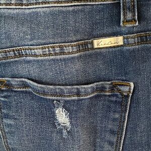 KanCan  curvy  Ankle Jeans